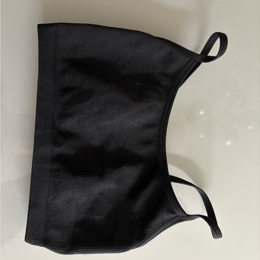 Sleek Black Ribbed sports bra